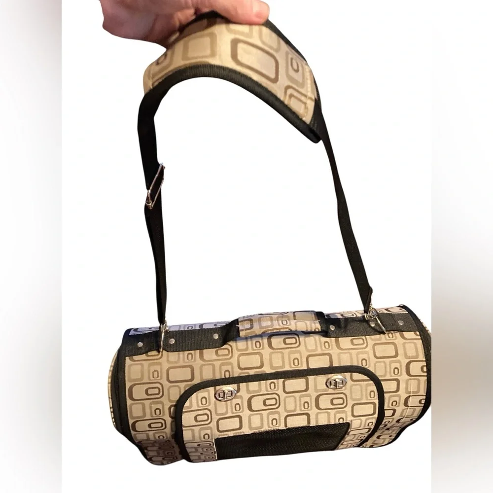 Stylish Soft Pet Carrier Small Dog, Cat Excellent Condition